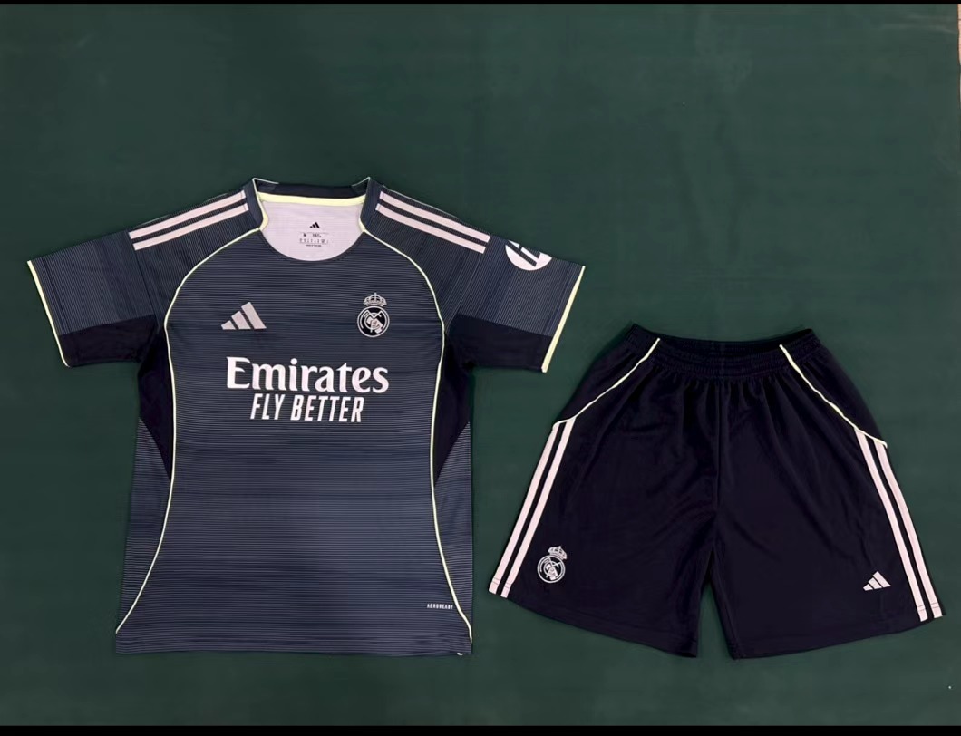 FOOTBALL KIT