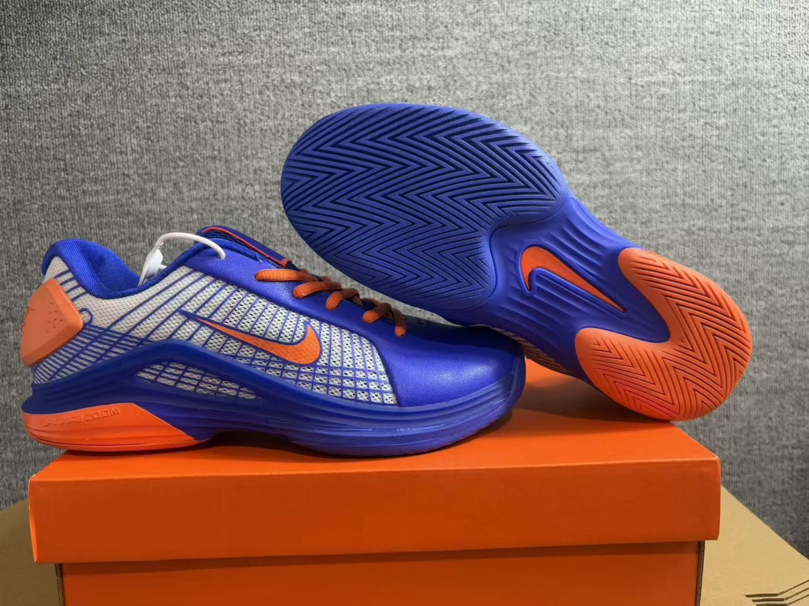 NIKE  BADMINTION  SHOES ORIGINAL